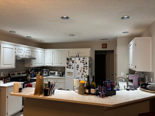 Building Photo - Wonderful home in Thorington Trace for rent!