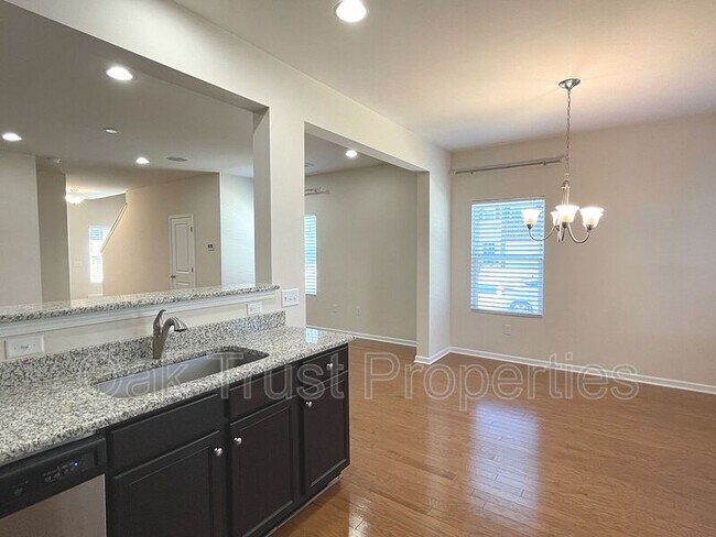Building Photo - 3329 Conservancy Ln