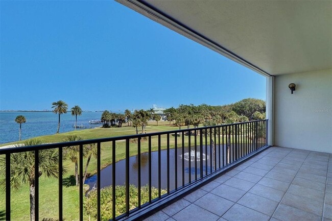 Building Photo - 50 Coe Rd