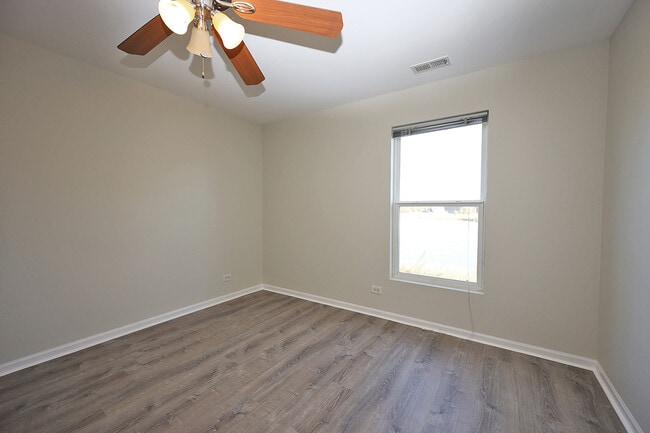Building Photo - 24854 Gates Ln
