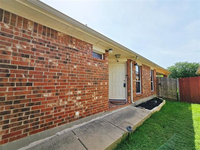 Building Photo - 6249 Geneva Ln