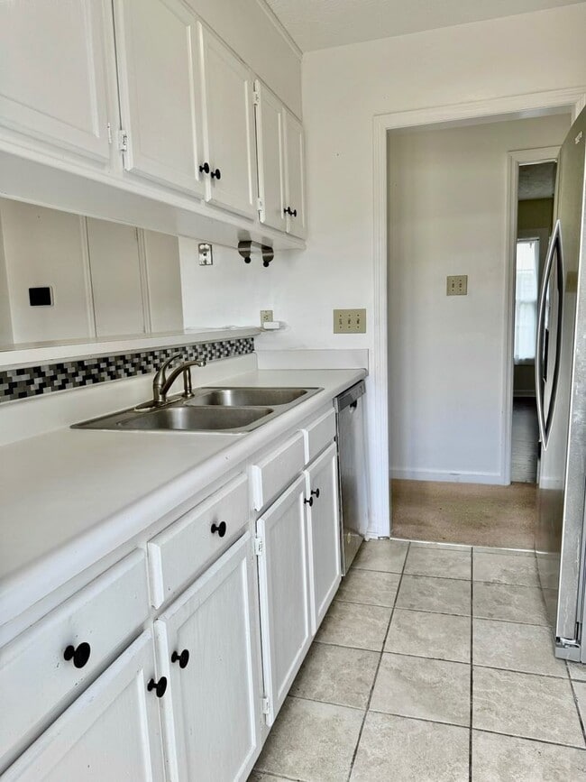 Building Photo - Rent now, buy later