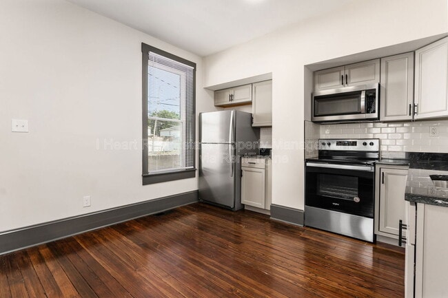 Building Photo - 24 S Princeton Ave