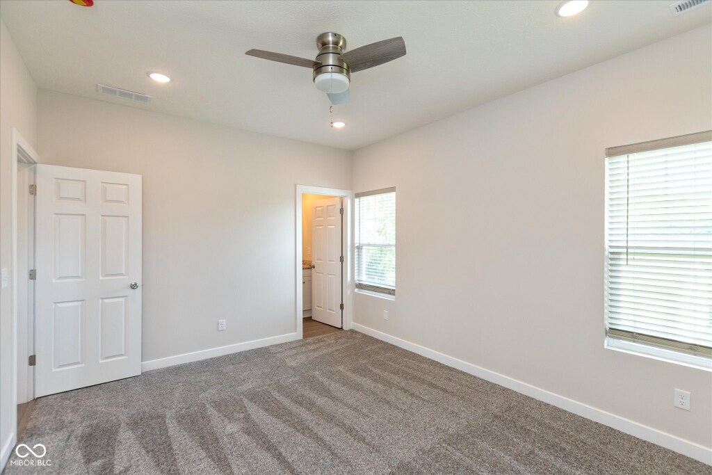 Primary Bedroom - 227 N Hamilton Ave