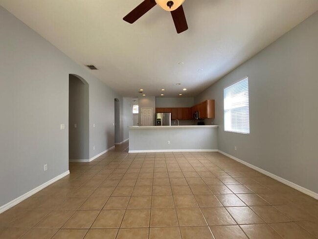 Building Photo - 9918 Autumn Creek Ln