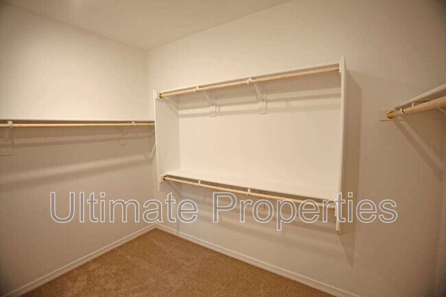 Building Photo - 13589 W Shifting Sands Dr