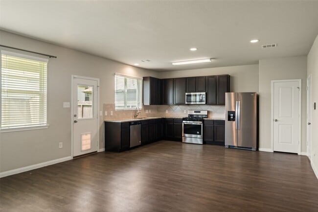 Building Photo - 3580 Cannon Dr