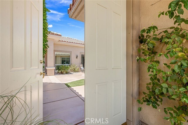 Building Photo - 78652 Alliance Way