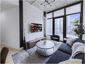 Building Photo - 1247 N 2nd St