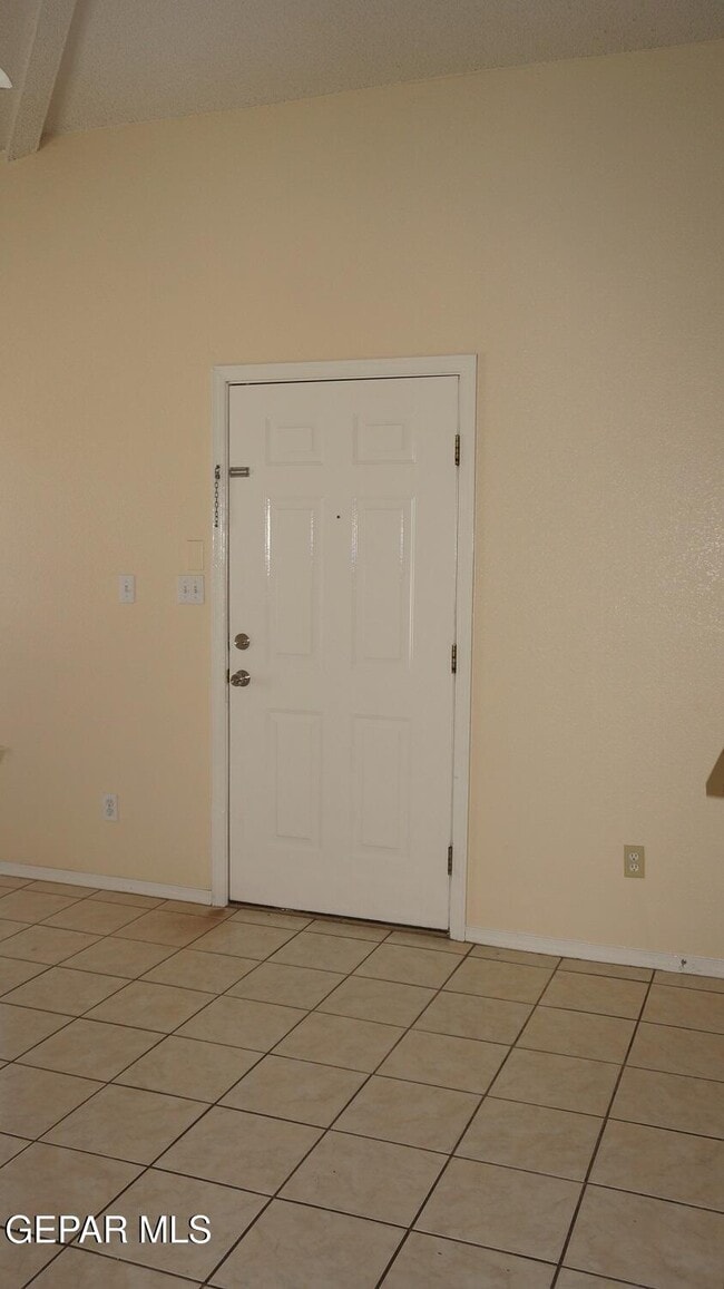 Building Photo - 8909 Herbert St