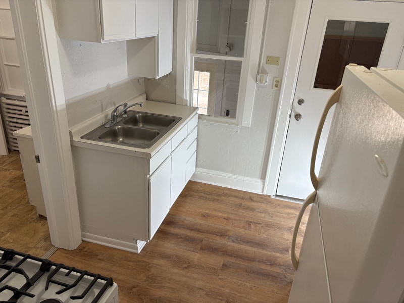 Building Photo - 925 Minnesota St