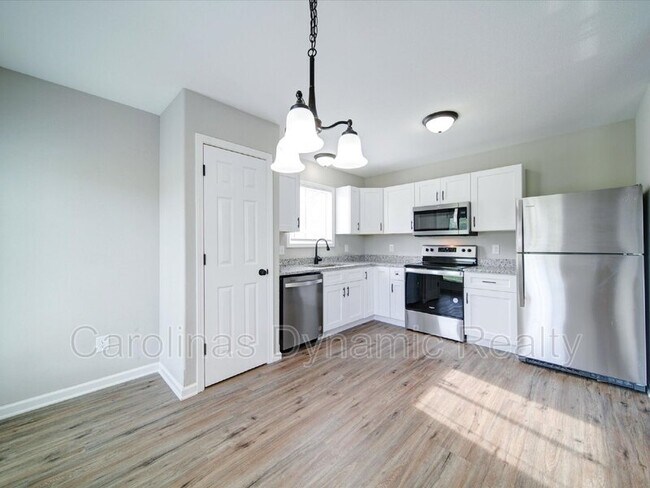 Building Photo - 3702 Cardinal Bluff Ln