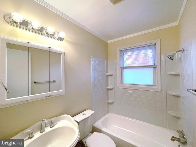 Building Photo - 3894 Old Washington Rd