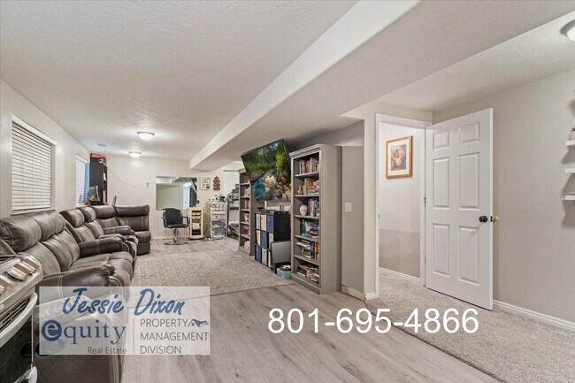Building Photo - 2355 N 125 W