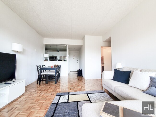 Building Photo - COLUMBUS AVENUE