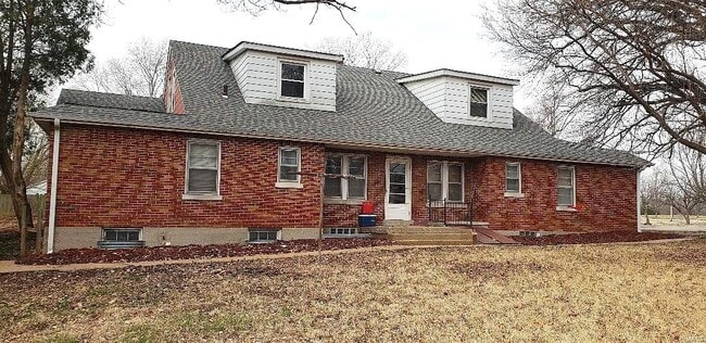 Building Photo - 1308 Caseyville Ave