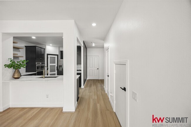 Building Photo - 2410 Calumet St