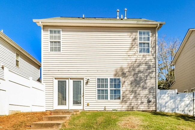 Building Photo - 9240 Ducati Ln