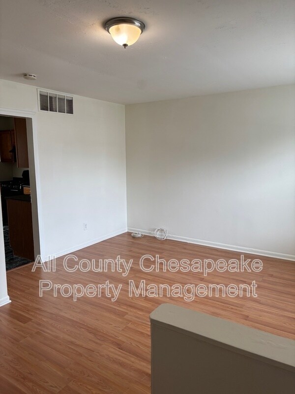 Building Photo - 1320 Harford Square Dr
