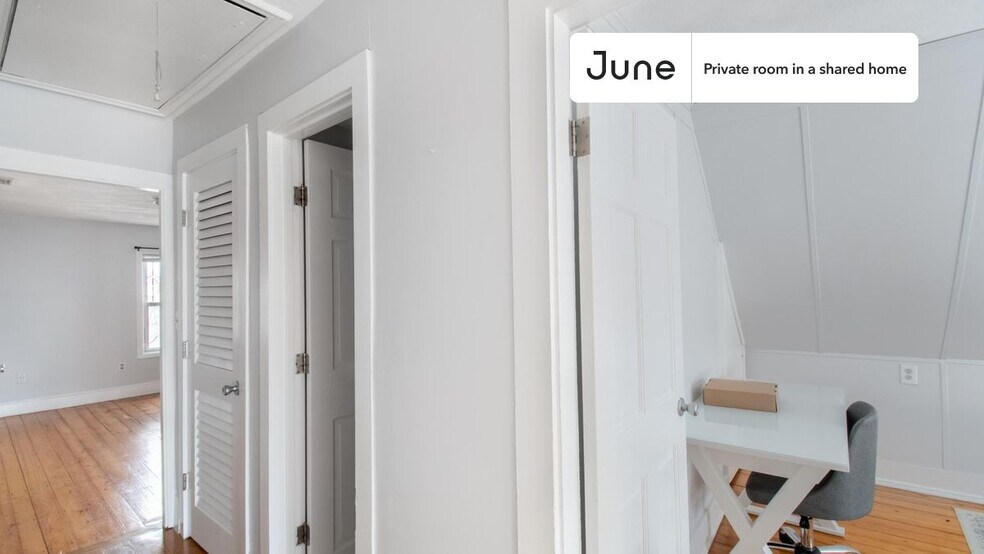 Building Photo - Room in Shared 4 bed/1.5 bath home in Somerville