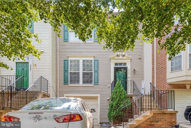 Building Photo - 2599 Grayton Ln