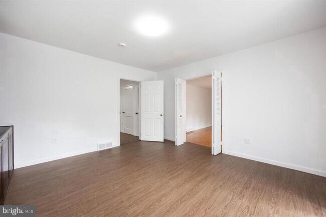 Building Photo - 1226 Fleetwood Rd