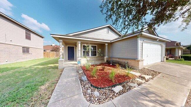 Building Photo - 145 S Willow Way