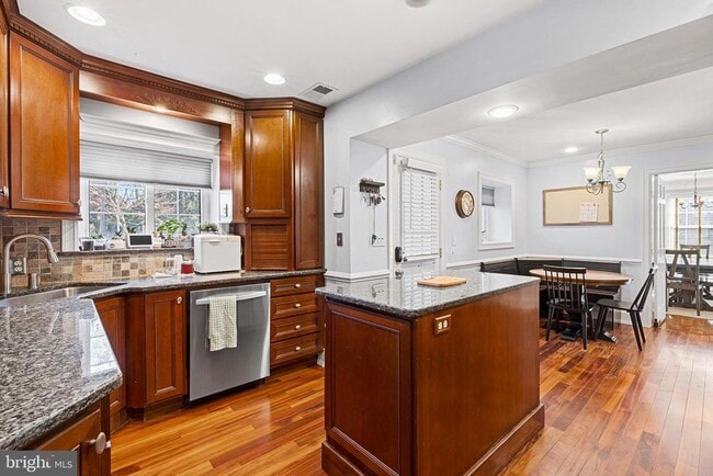 Building Photo - 4407 Whittier Rd