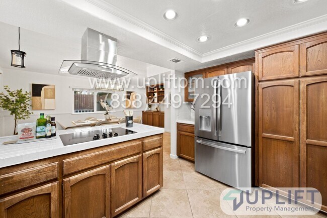 Building Photo - Country Estates - 4 bedroom 3 bathroom ove...