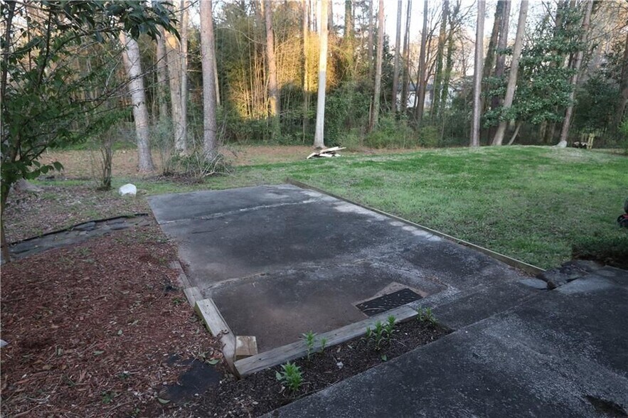 Building Photo - 1302 Stephens St SW