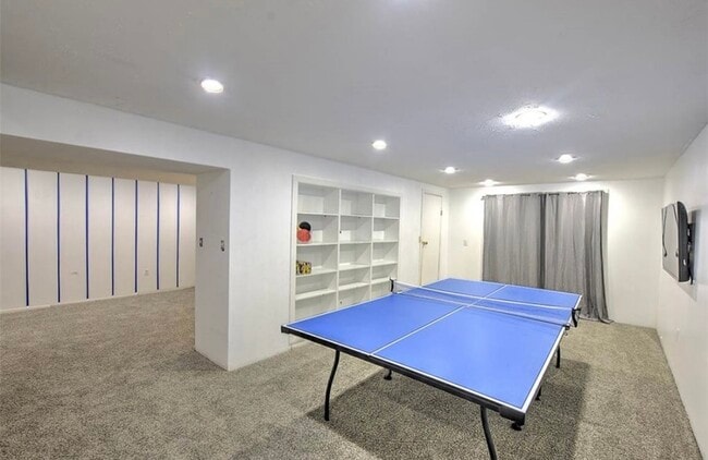 Building Photo - SCOTCH PINE