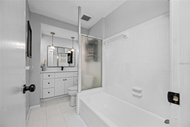 Building Photo - 1411 39th Ave N