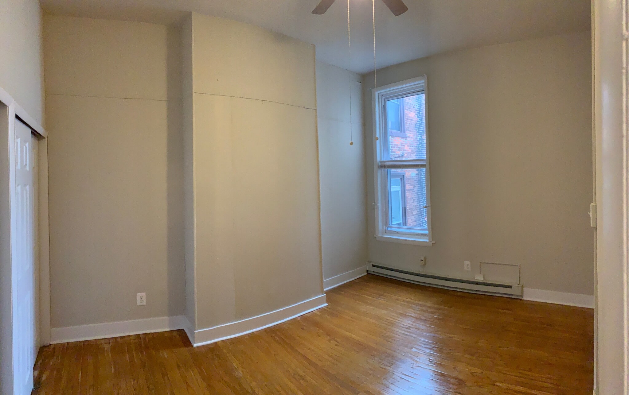 Building Photo - 3911 Pine St