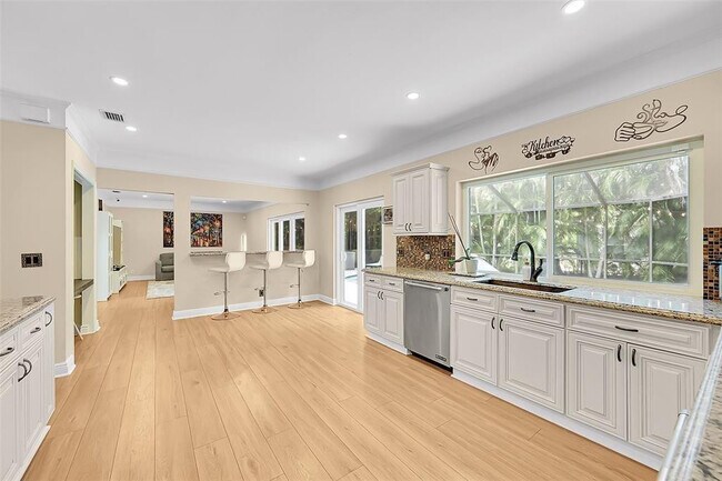 Building Photo - 7501 Red Bay Pl