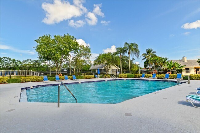 Building Photo - 3562 Southern Orchard Rd W