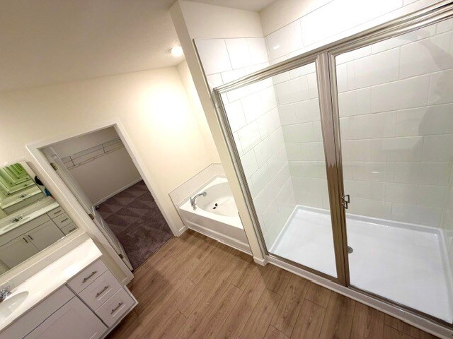 Building Photo - 322 Bracer Way