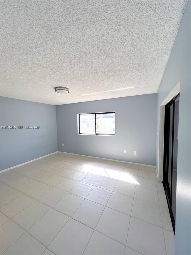 Building Photo - 8888 SW 131st Ct