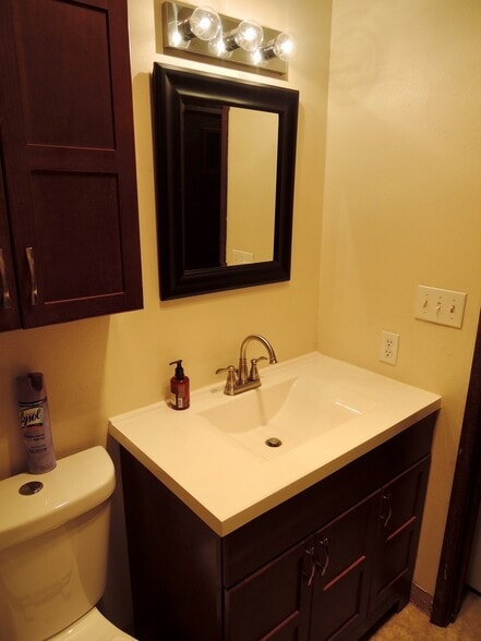 Bathroom - 627 SW Center St