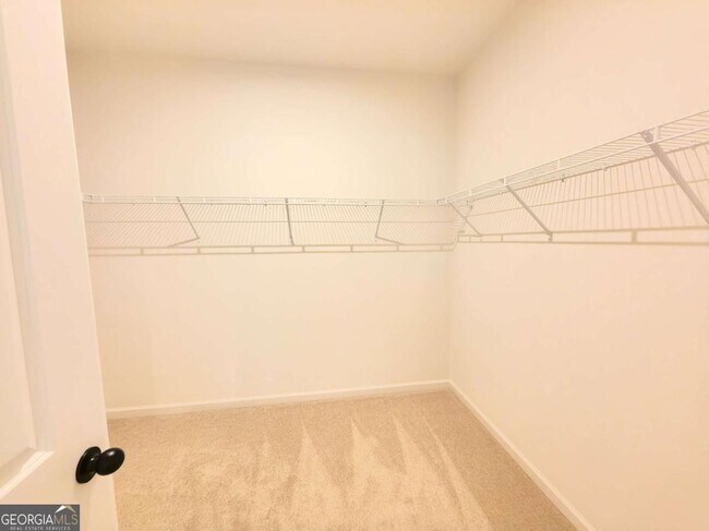 Building Photo - 1427 Chadwick Ridge Ct