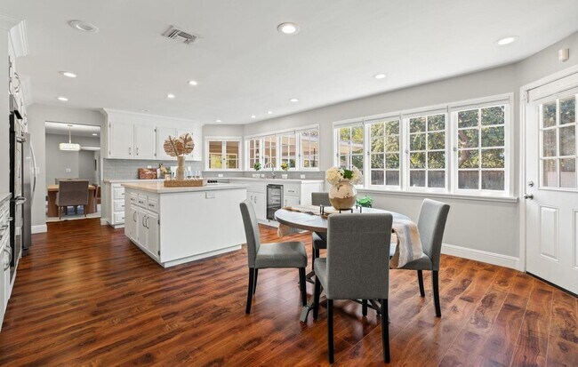 Building Photo - Beautiful Single-Story Home with Pool in Prime Concord Location –