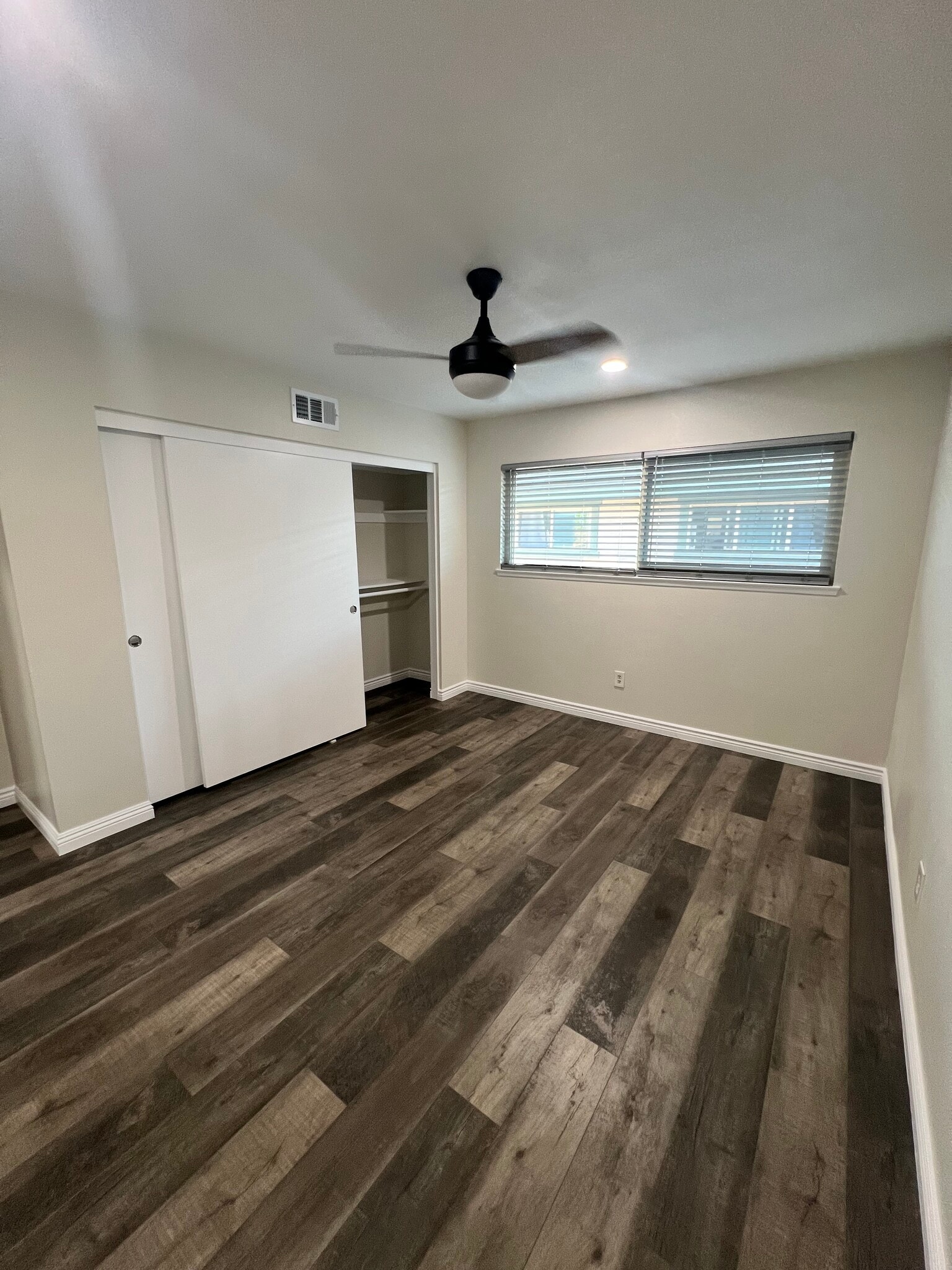 Building Photo - 10730 Droxford St