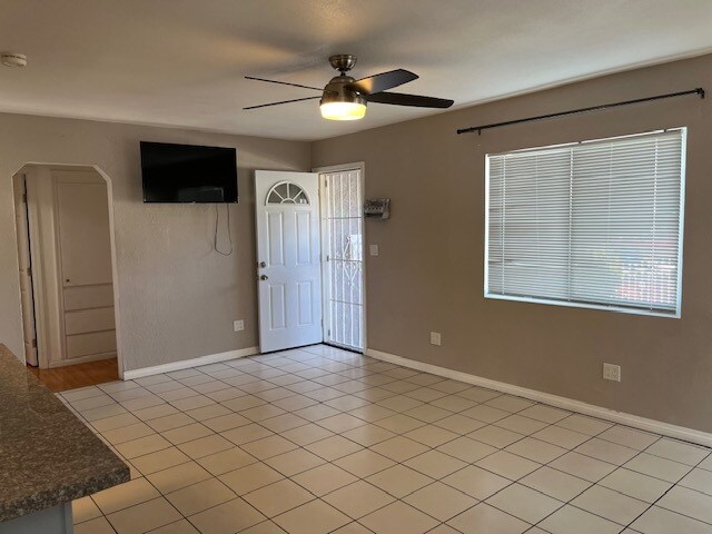 Building Photo - 13433 Cerise Ave