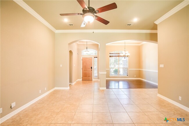 Building Photo - 2527 Leatherwood Dr