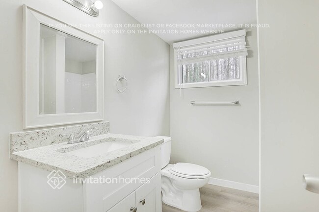 Building Photo - 3370 Creekway Dr