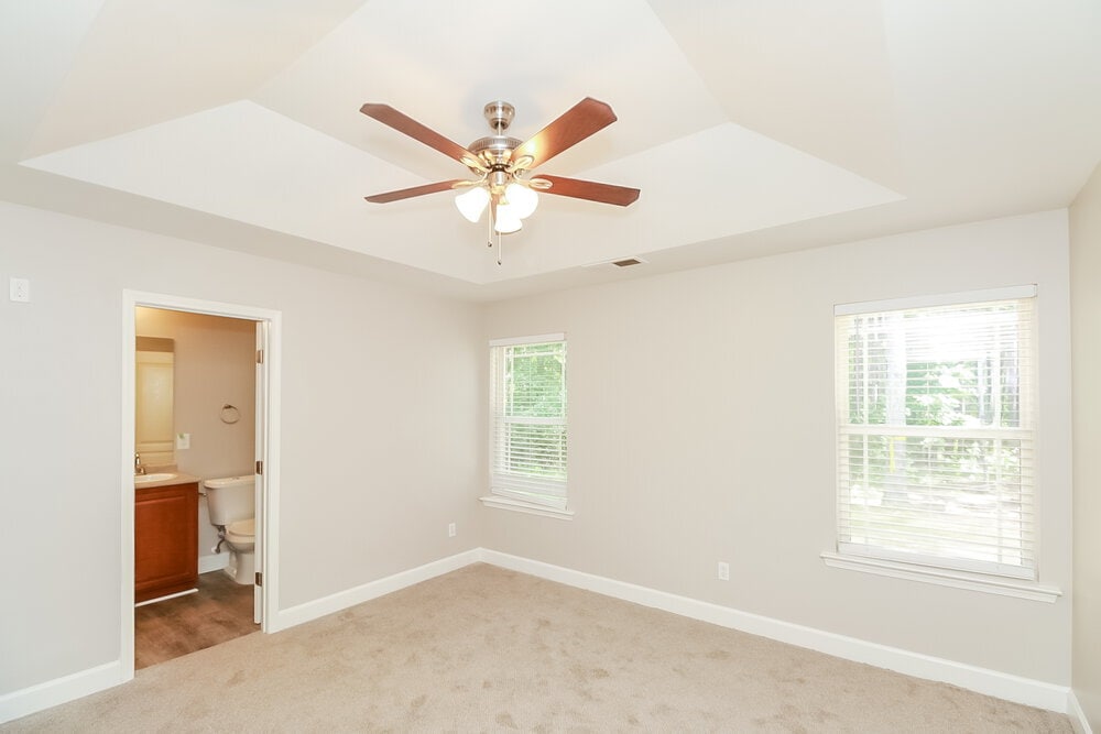 Building Photo - 2113 Anchor Ct