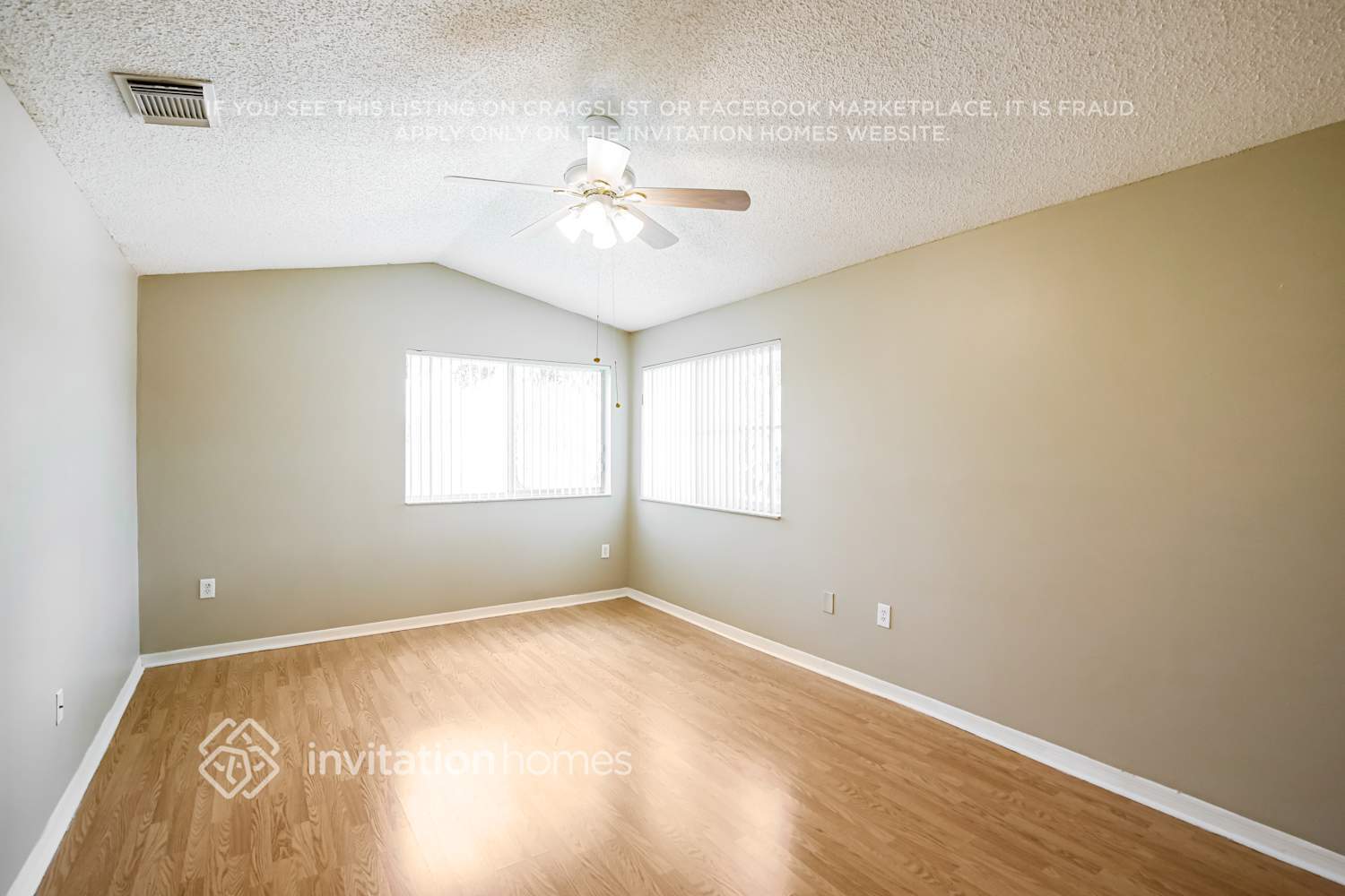 Building Photo - 4415 SW 153rd Ave