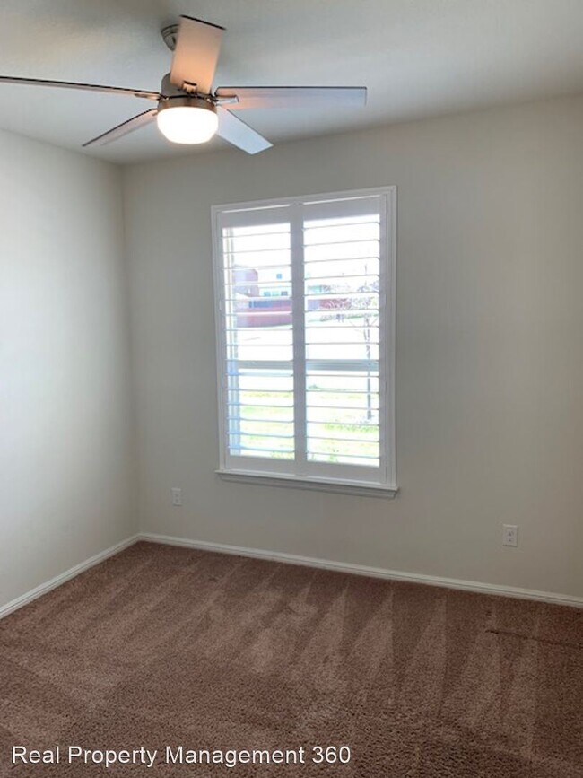 Building Photo - 4 br, 2 bath House - 10037 Huntersville