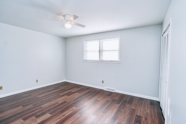 Building Photo - 105 Brandybrook Ln