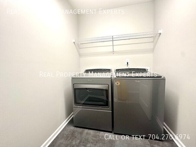Building Photo - 14221 Lake Crossing Dr