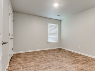 Building Photo - 12945 Willow Villas Dr